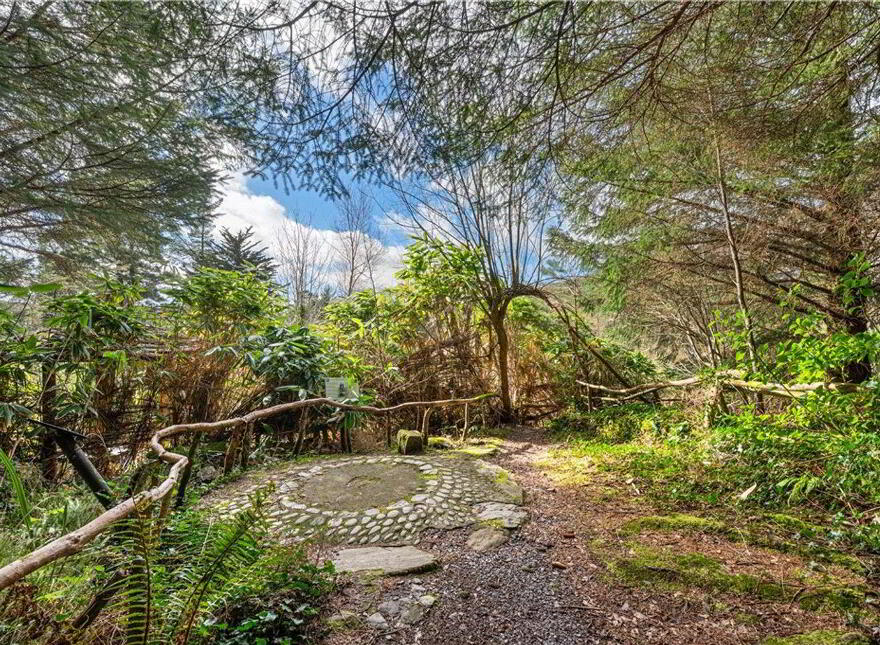 Falling Water Lodge, Tooreen, Glengarriff, P75PY72