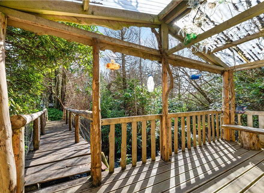 Falling Water Lodge, Tooreen, Glengarriff, P75PY72
