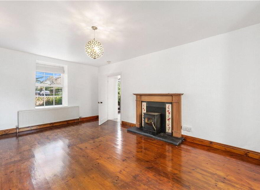 Mountain View, Chapel Place, Lismore, P51T2V9