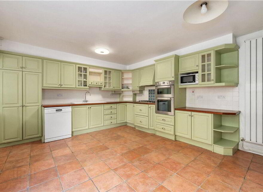 Mountain View, Chapel Place, Lismore, P51T2V9