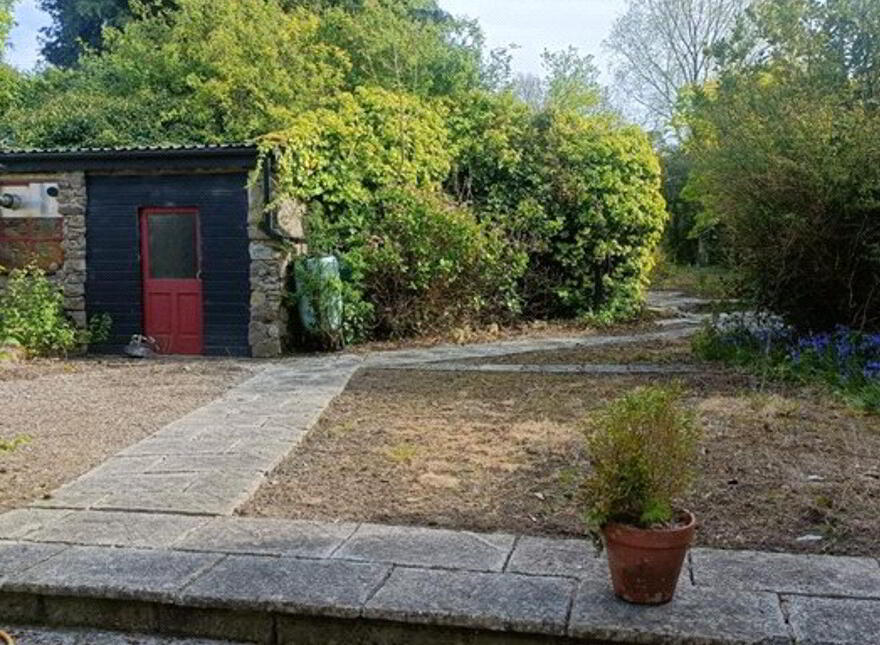 Mountain View, Chapel Place, Lismore, P51T2V9