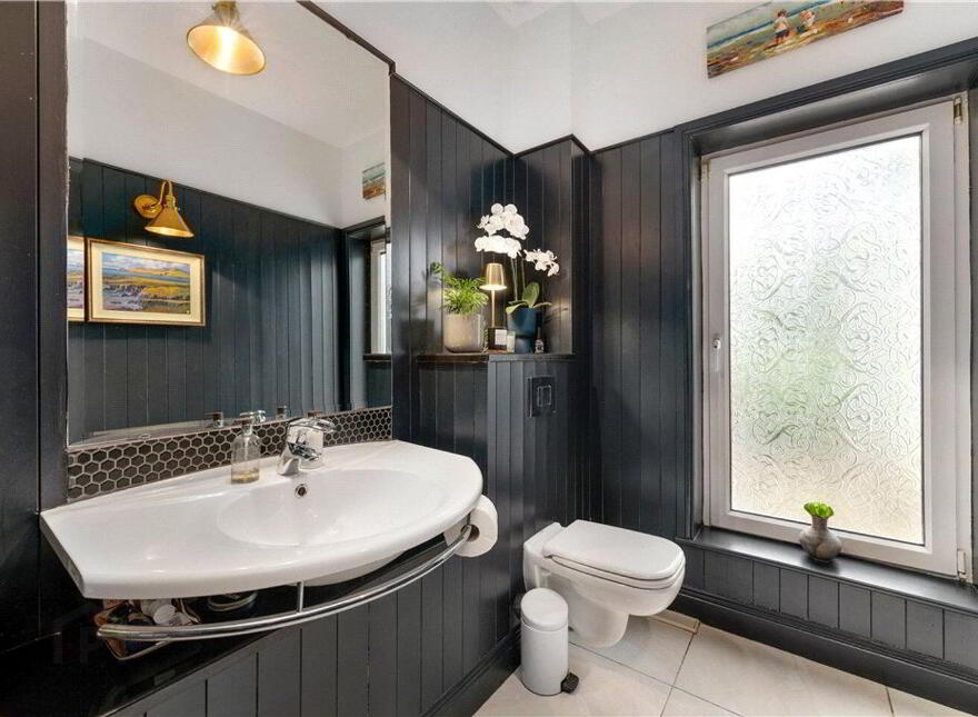 Beechville House, Brookwood, French Furze, Crosshaven, P43K277