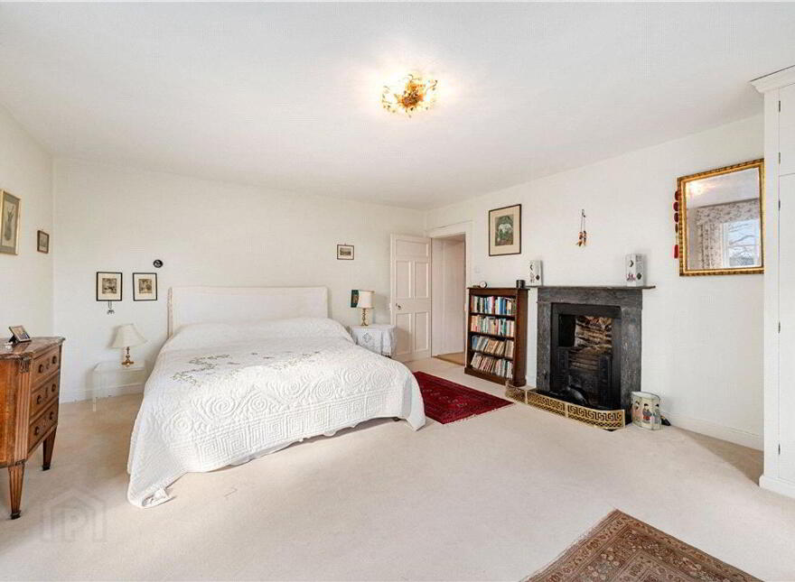 Knockmourne Glebe, Curraheen, Conna, P51K6X6
