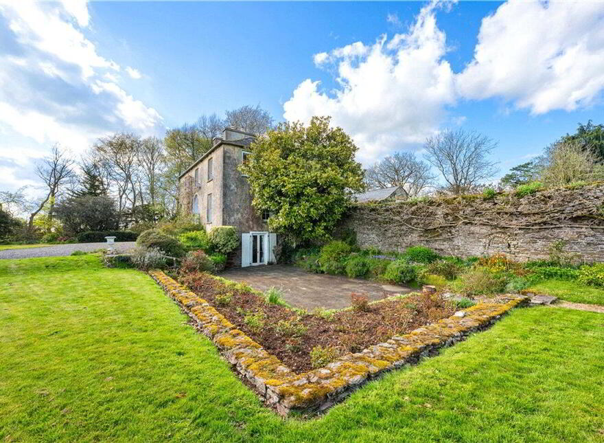 Knockmourne Glebe, Curraheen, Conna, P51K6X6