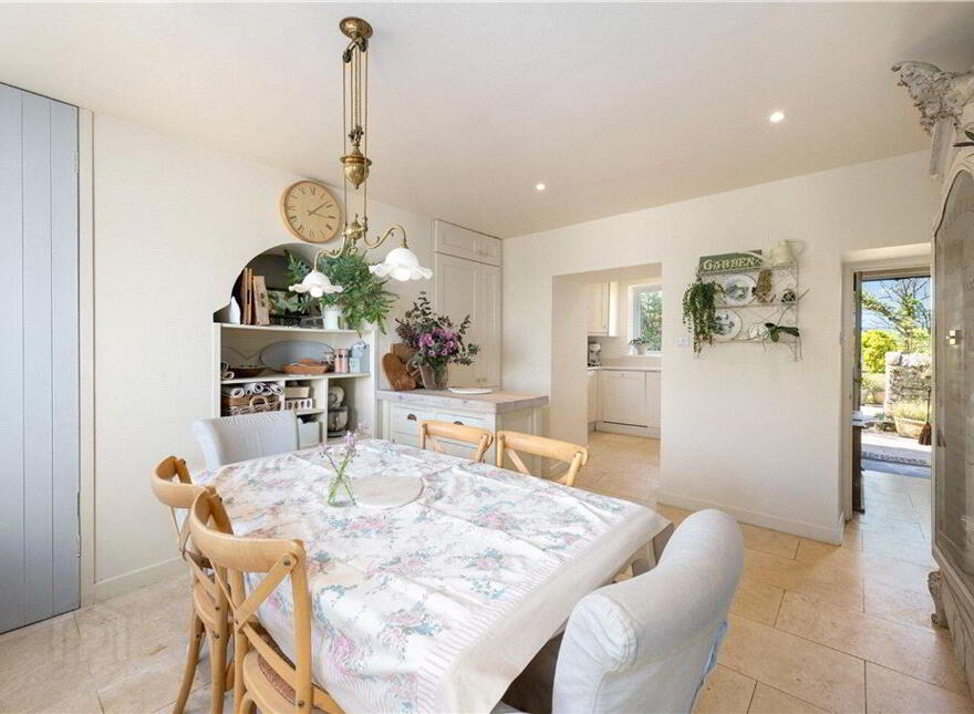 Coastguard Lodge, Britfieldstown, Robert's Cove, Cork, P17E627