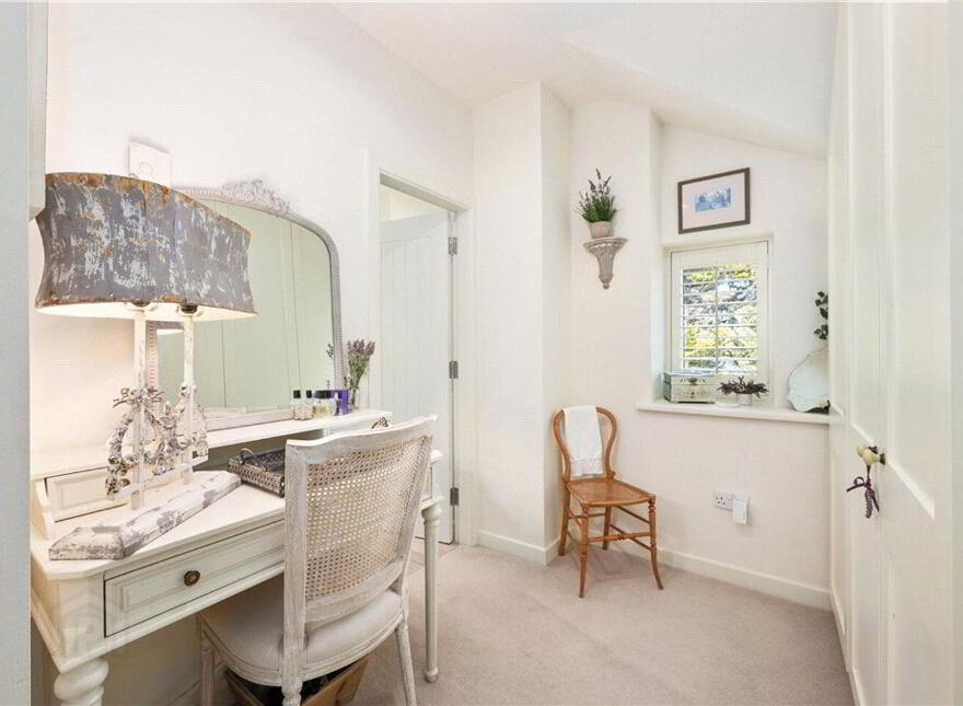 Coastguard Lodge, Britfieldstown, Robert's Cove, Cork, P17E627