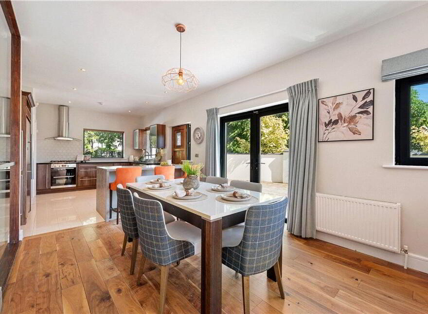 10 The Avenue, Woodville, Glanmire, T45Y897