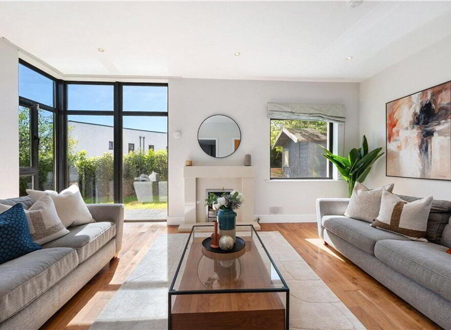 10 The Avenue, Woodville, Glanmire, T45Y897