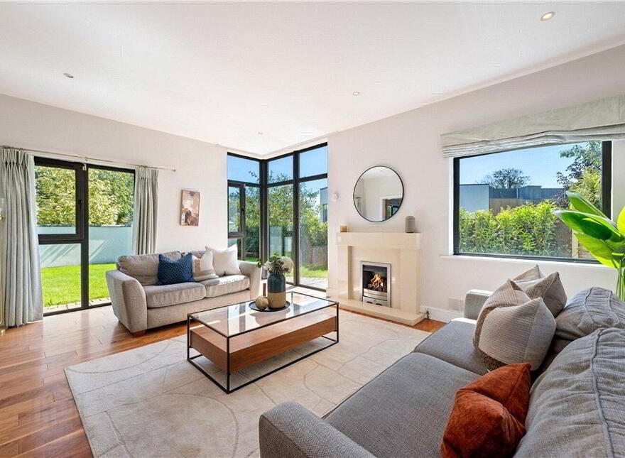 10 The Avenue, Woodville, Glanmire, T45Y897