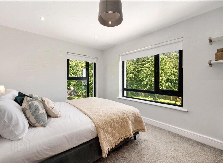 10 The Avenue, Woodville, Glanmire, T45Y897