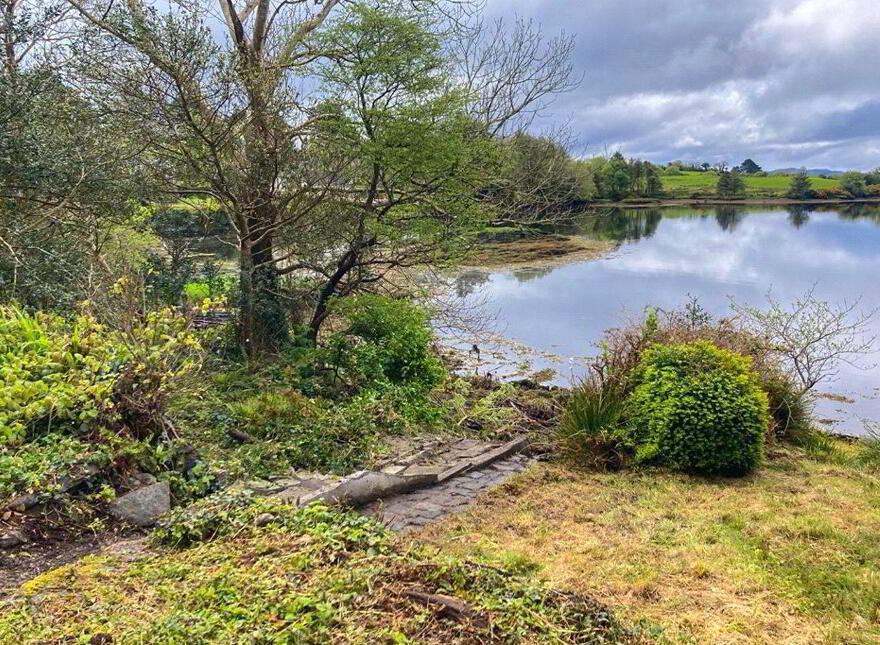 Carrigdhoun Quay, Ballylickey, Ballylickey, P75XE83