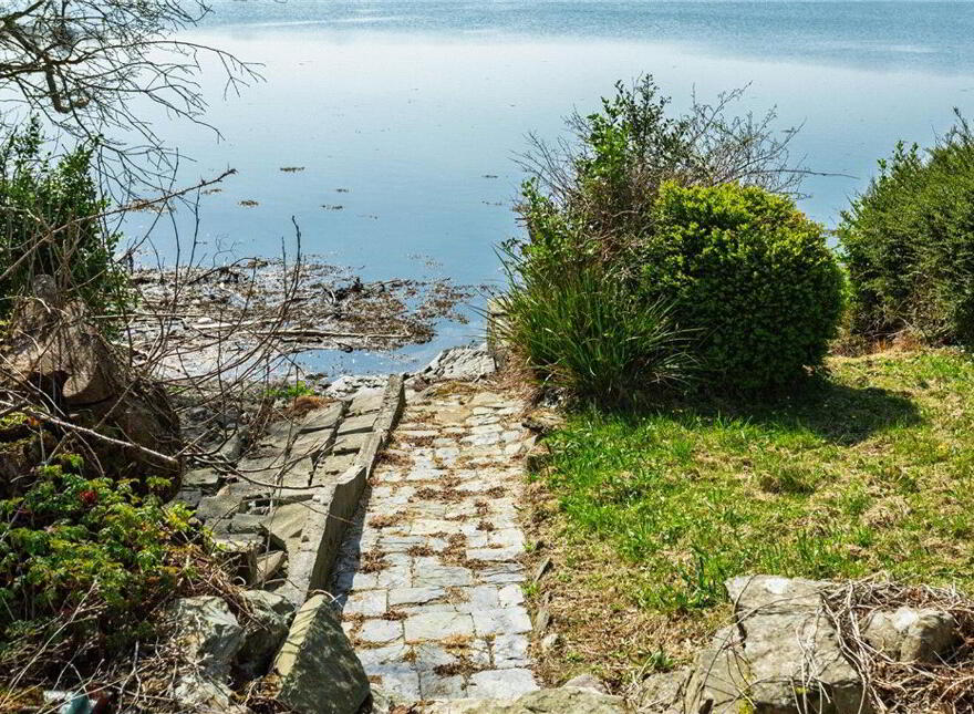 Carrigdhoun Quay, Ballylickey, Ballylickey, P75XE83