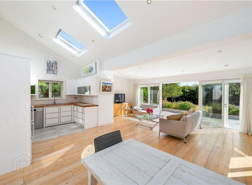Knockrea Cottage, 32 Old Blackrock Road, Blackrock, Blackrock, T12X58A