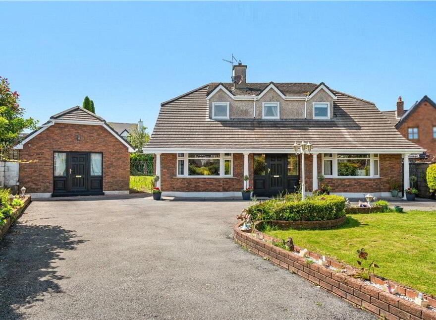 13 Ard Na Greine, Shanbally, Ringaskiddy, P43DW99 photo