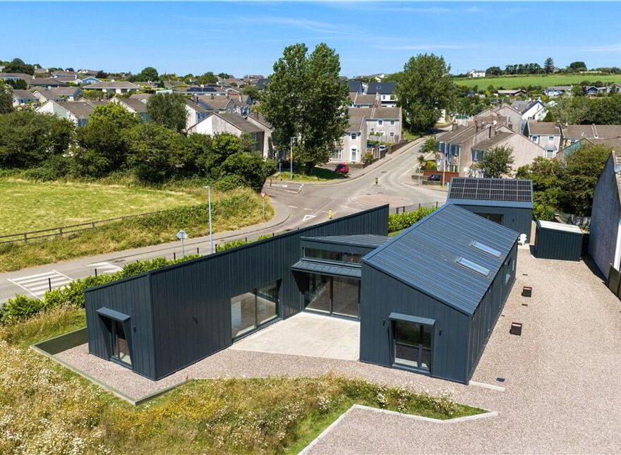 Liamor, Ballinacubby, Kinsale, P17V084 photo