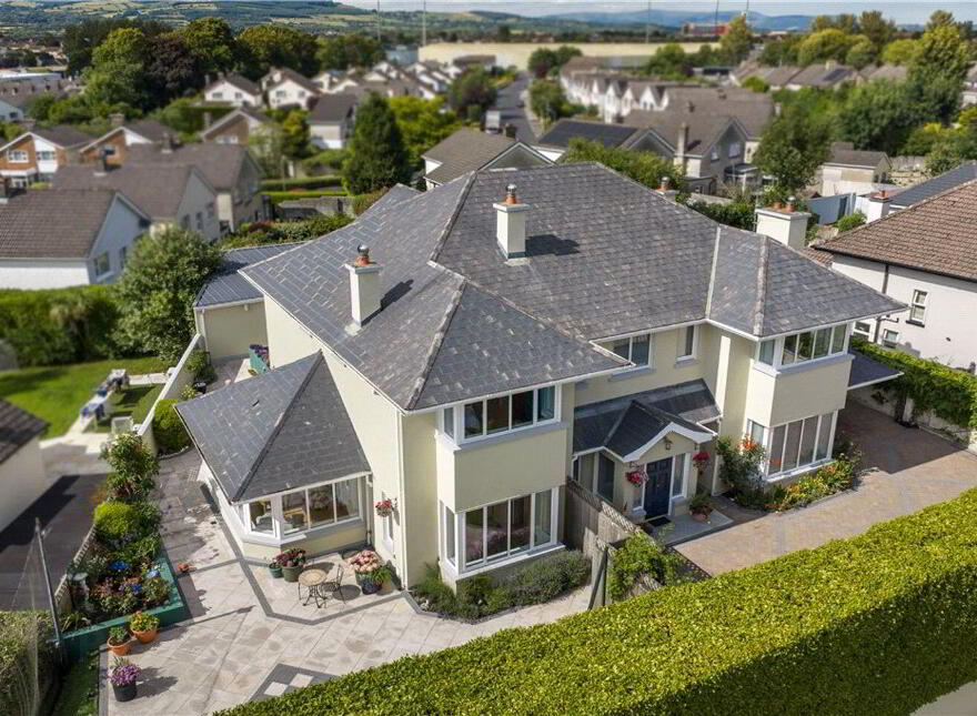 Ardnaculla, Fortmary Park, North Circular Road, V94VH6P