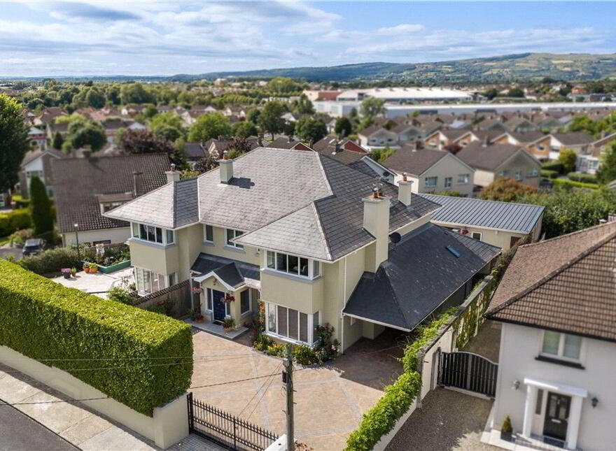 Ardnaculla, Fortmary Park, North Circular Road, V94VH6P