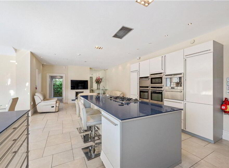 Ardnaculla, Fortmary Park, North Circular Road, V94VH6P