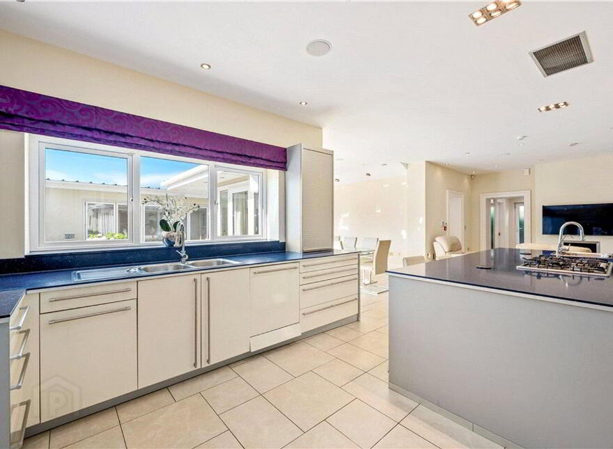 Ardnaculla, Fortmary Park, North Circular Road, V94VH6P
