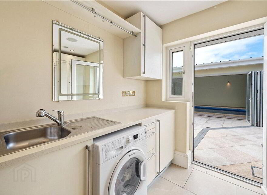 Ardnaculla, Fortmary Park, North Circular Road, V94VH6P