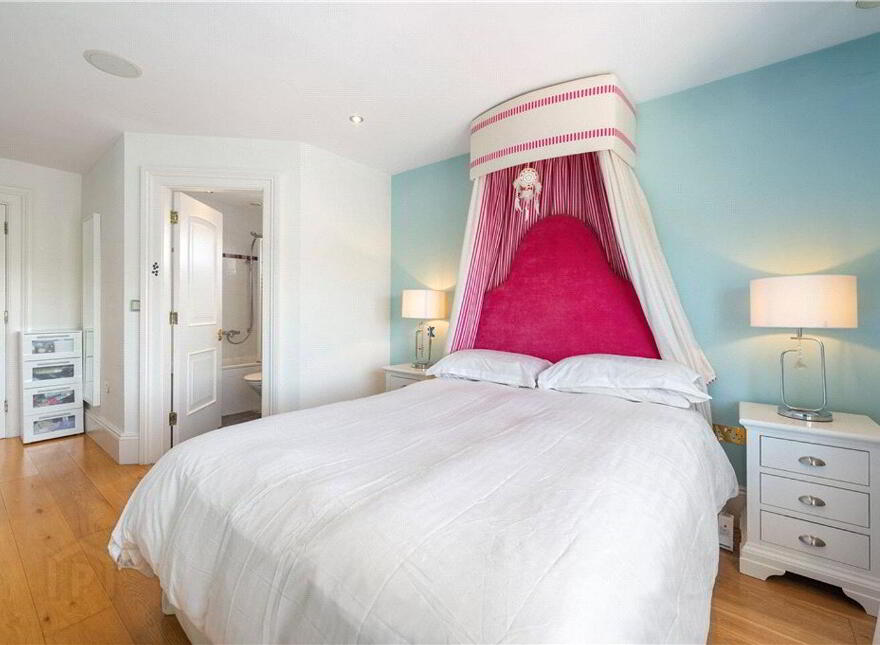 Ardnaculla, Fortmary Park, North Circular Road, V94VH6P