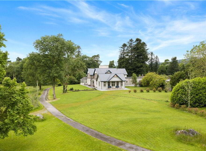 Dunkerron House, Kenmare, V93K8W7