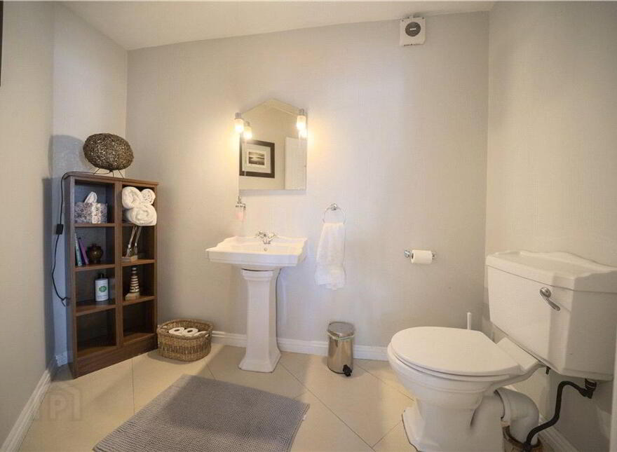 The Anchorage, Summercove, Summercove, P17HF90