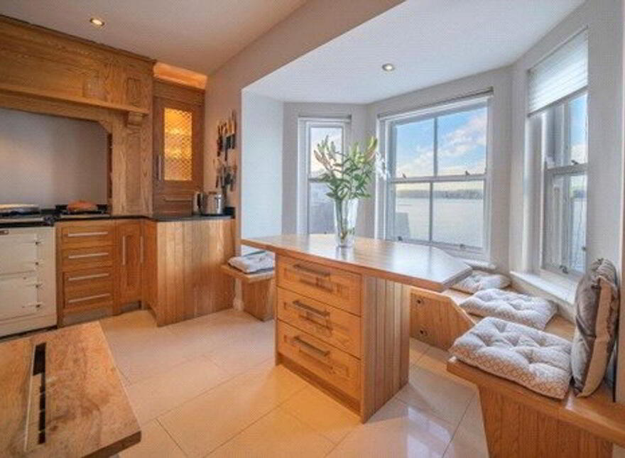 The Anchorage, Summercove, Summercove, P17HF90