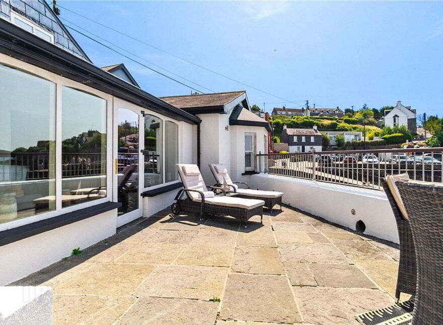 The Anchorage, Summercove, Summercove, P17HF90