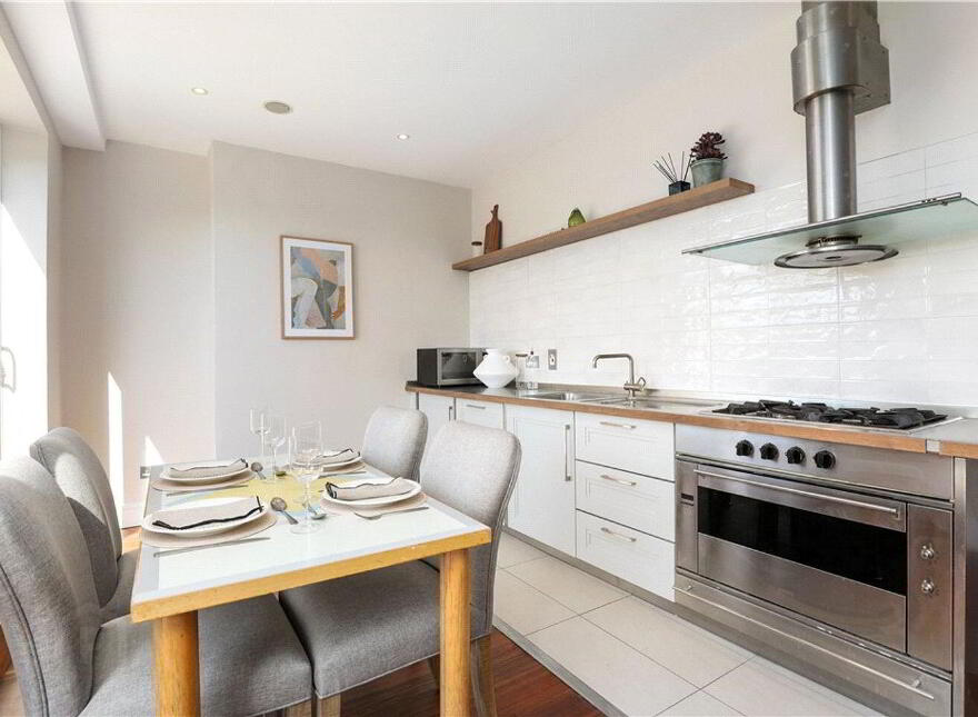 106 Merrion Village, Ballsbridge, Ballsbridge, D04NF22