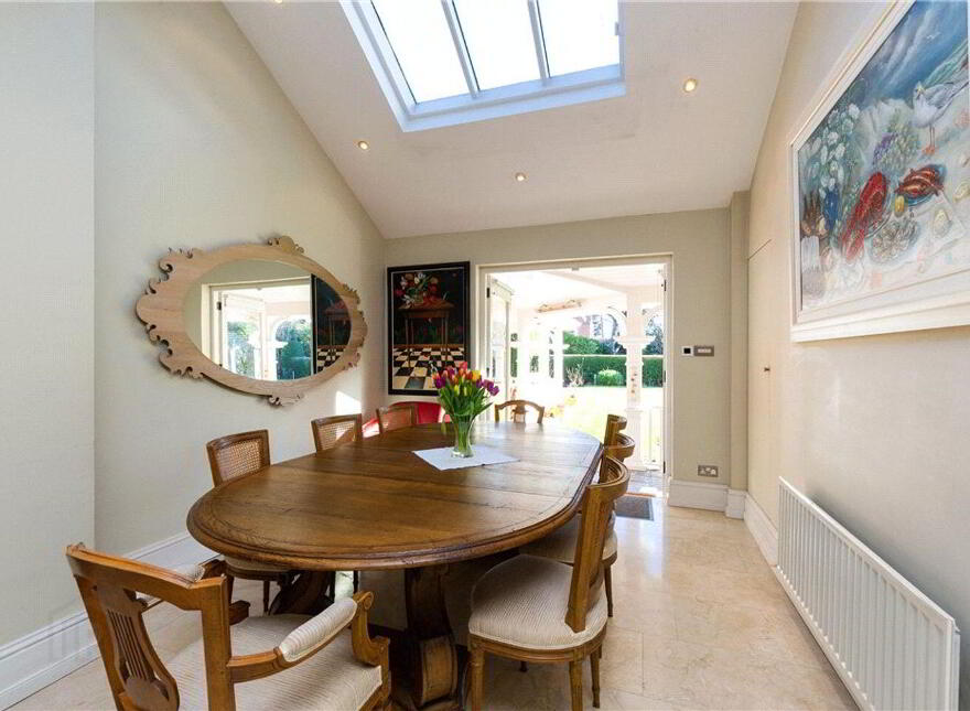 Melfort, Shrewsbury Road, Ballsbridge, Ballsbridge, D04T0H7