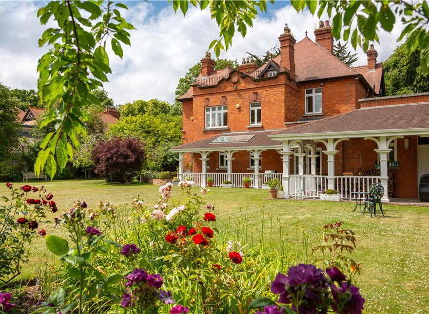 Melfort, Shrewsbury Road, Ballsbridge, Ballsbridge, D04T0H7