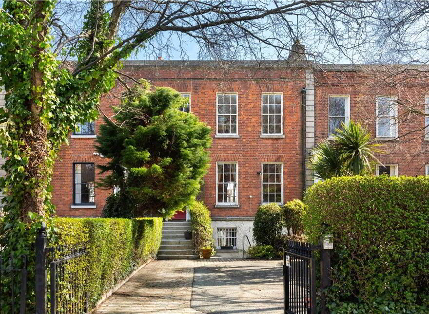 80 Waterloo Road, Ballsbridge, Ballsbridge, D04K2W5