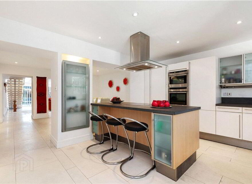 80 Waterloo Road, Ballsbridge, Ballsbridge, D04K2W5