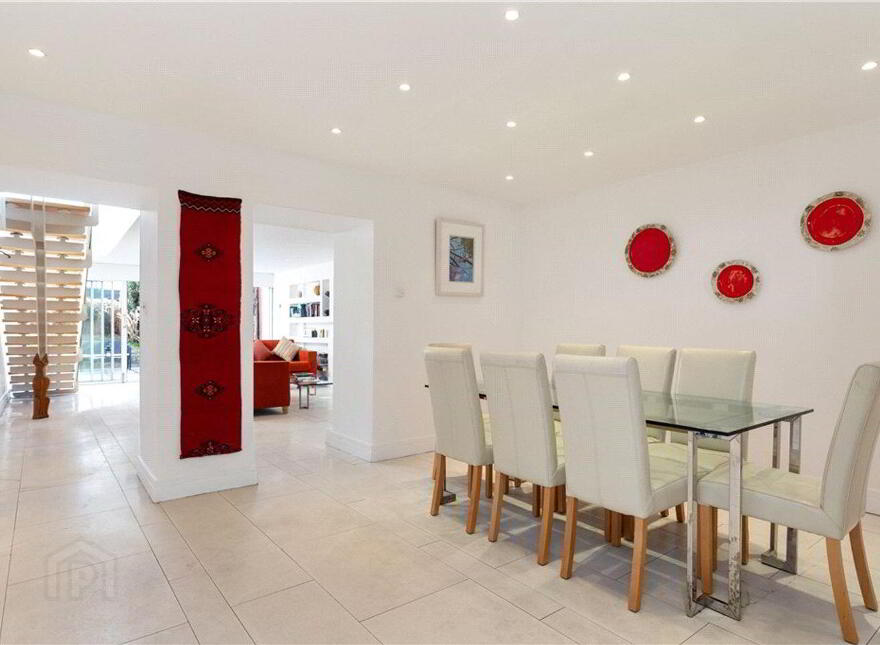 80 Waterloo Road, Ballsbridge, Ballsbridge, D04K2W5