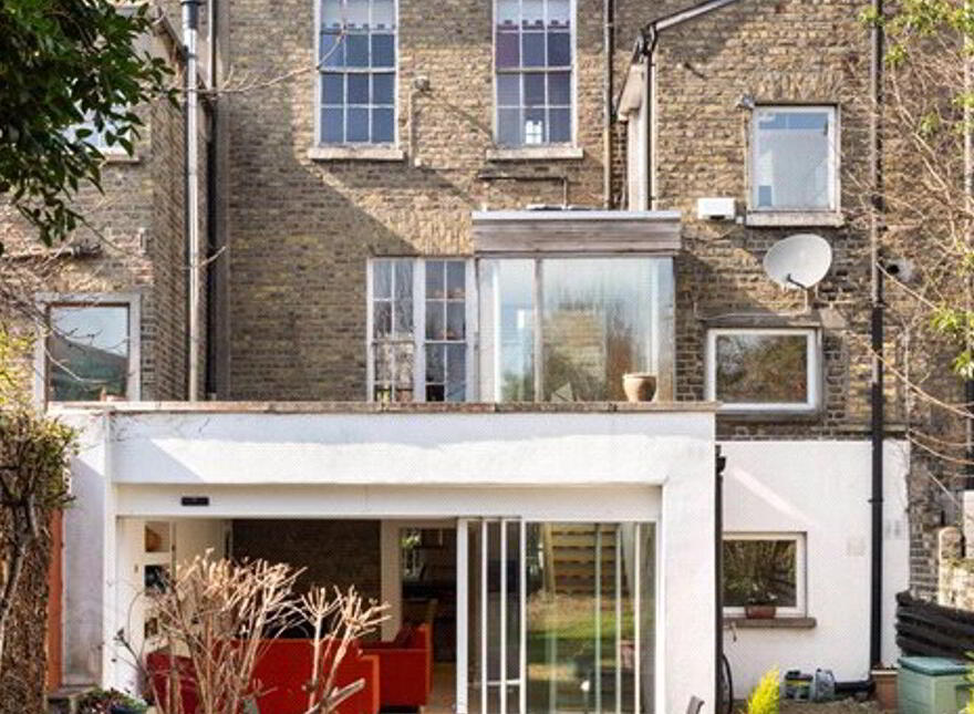 80 Waterloo Road, Ballsbridge, Ballsbridge, D04K2W5