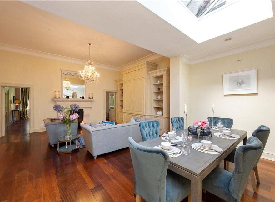 84 Ailesbury Road, Ballsbridge, Ballsbridge, D04Y8X0