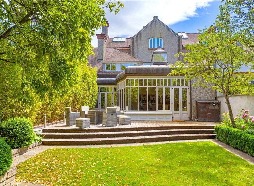 84 Ailesbury Road, Ballsbridge, Ballsbridge, D04Y8X0