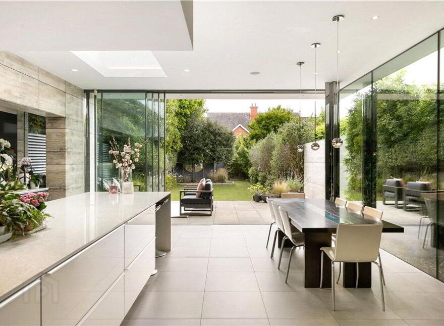 33 Ailesbury Road, Ballsbridge, Ballsbridge, D04P8Y6