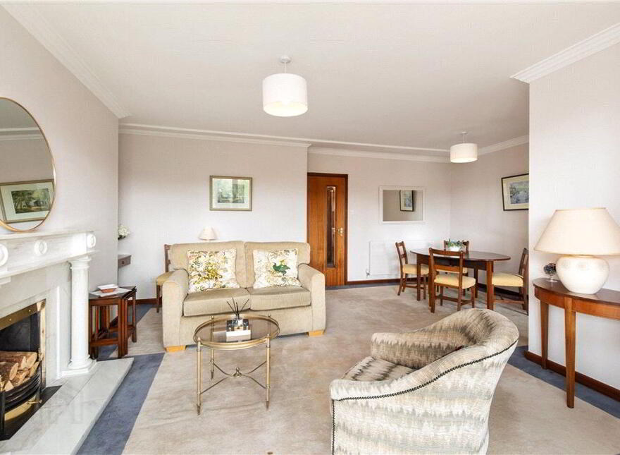 124 Merrion Village, Ballsbridge, Ballsbridge, D04XE95