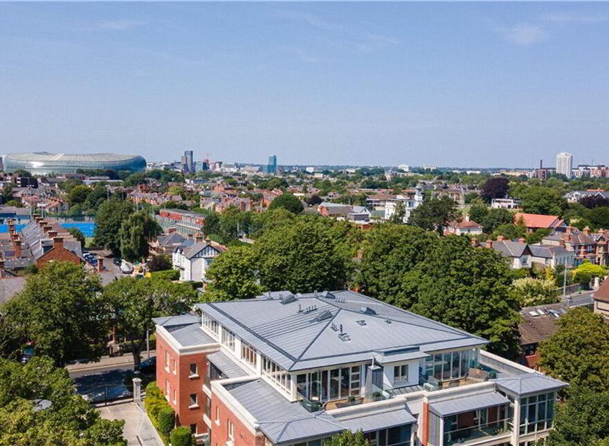 Penthouse, 70/80 Shrewsbury Square, Sandymount Avenue, Ballsbridge, Ballsbridge, D04HH02