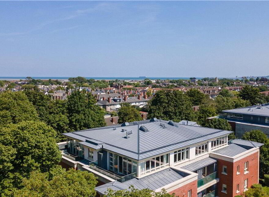 Penthouse, 70/80 Shrewsbury Square, Sandymount Avenue, Ballsbridge, Ballsbridge, D04HH02