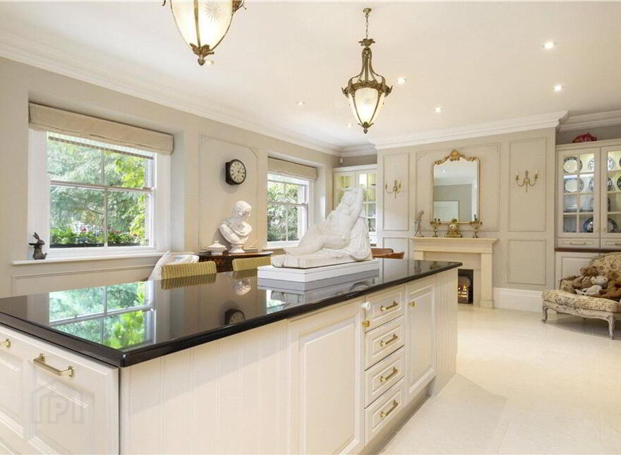 36 Lansdowne Road, Ballsbridge, Ballsbridge, D04T6H3