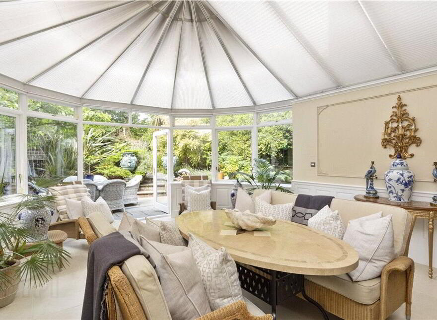 36 Lansdowne Road, Ballsbridge, Ballsbridge, D04T6H3