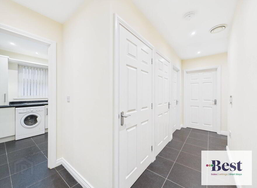 Apartment 6 96-98 Glenarm Road, Larne, BT40 1DS