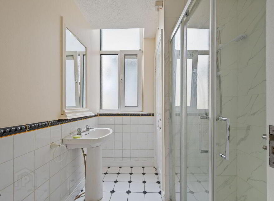 Apartment 2 Sidney Court, Wellington Road, Cork City Centre, T23E657