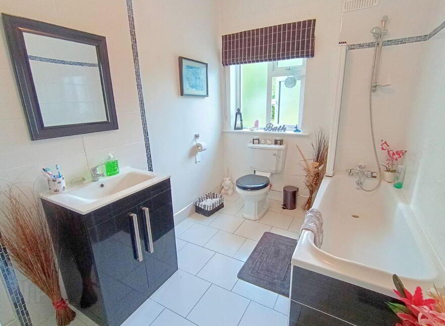 28 Parkroe Heights, Ardnacrusha, Parteen, V94H7R8