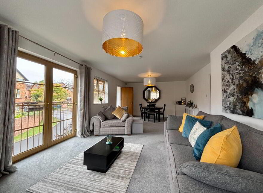19 Forestgrove, Belfast, BT8 6AR