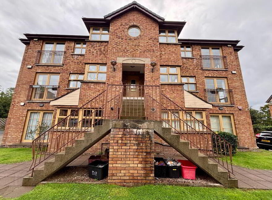 19 Forestgrove, Belfast, BT8 6AR