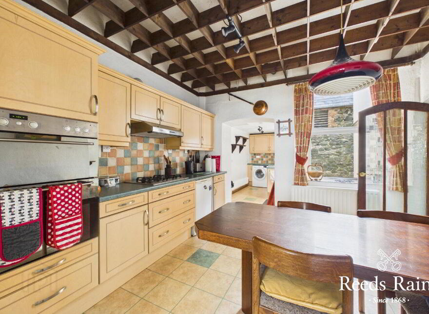 7 Shore Road, Greenisland, Carrickfergus, BT38 8UA
